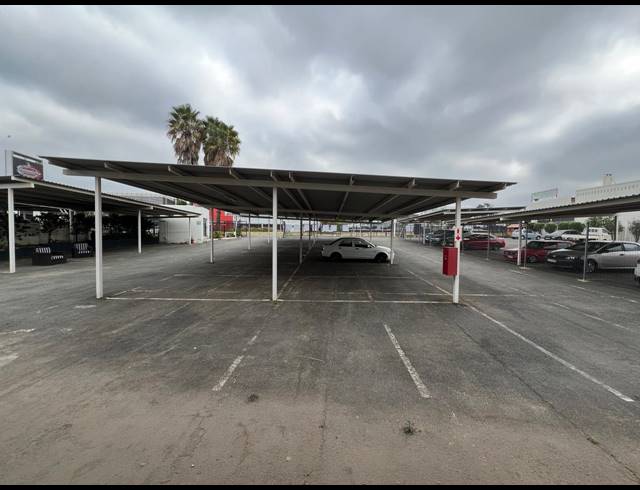 600M² WAREHOUSE TO LET IN FERNDALE
